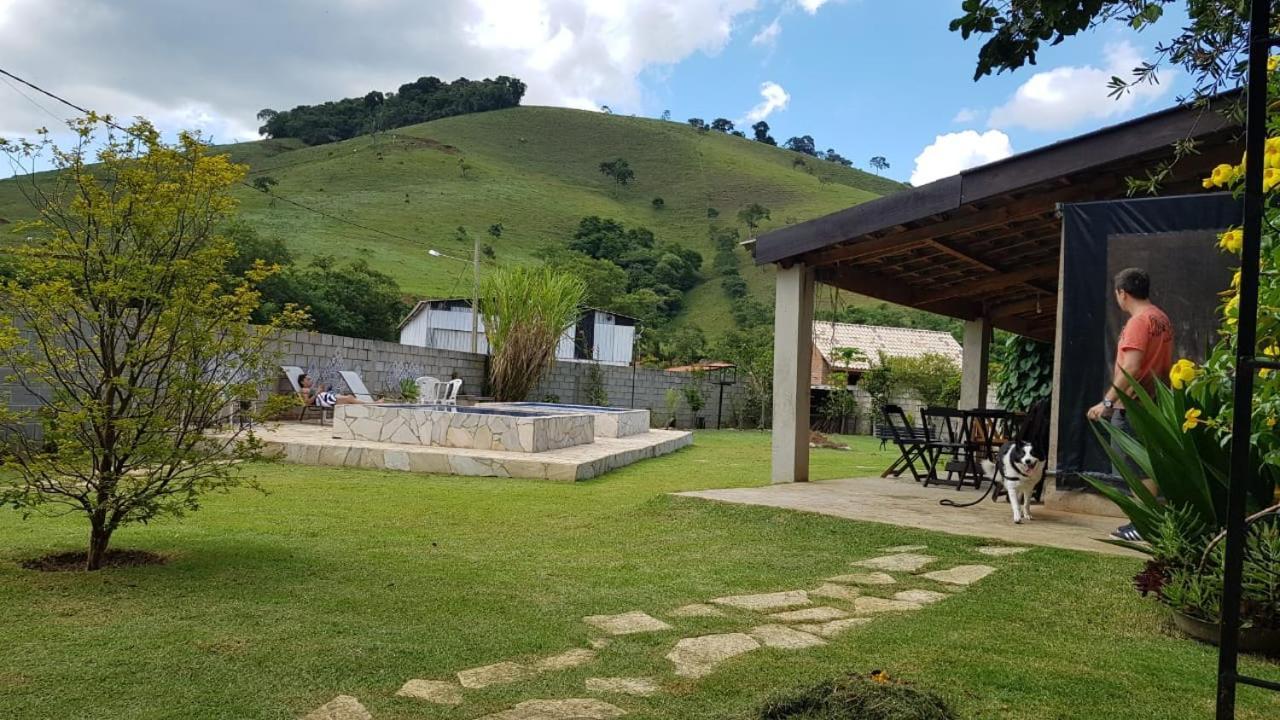 Pousada Rota Dos Passaros Hotel São Bento do Sapucaí Exterior photo